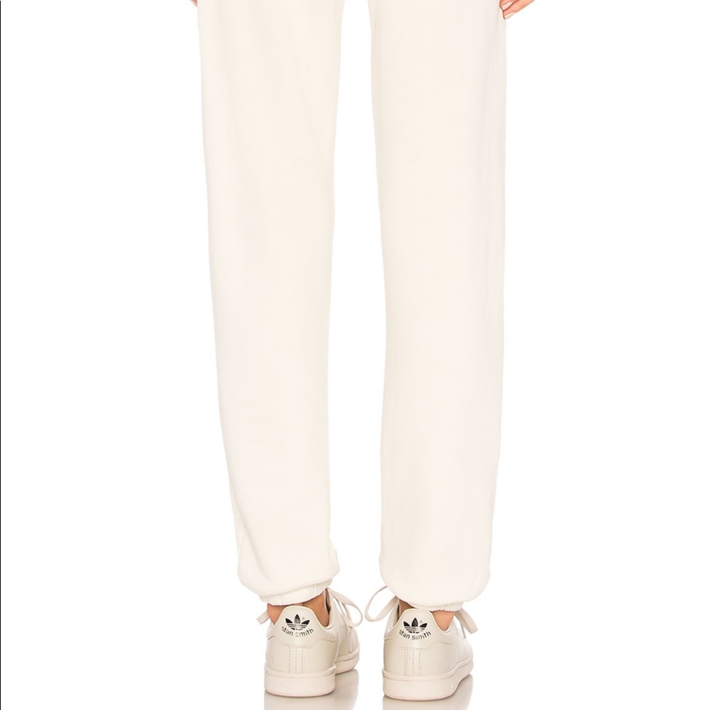 RE/DONE Logo Sweatpant in Vintage White - Picture 4 of 4